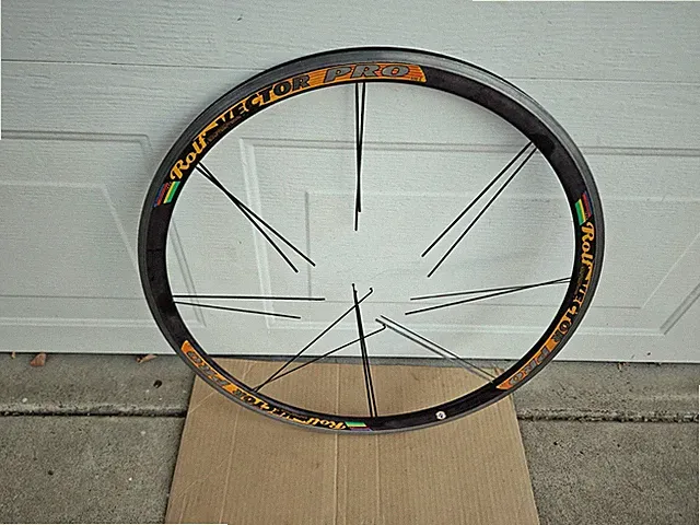 Rolf Vector Pro 650c Triathlon Road Bike Rim 16 Spoke Black